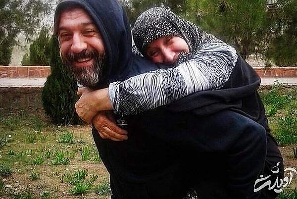 علی انصاریان و مادرش